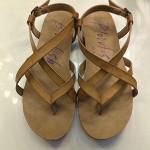 Blowfish Malibu Beige Leather Sandals Like New